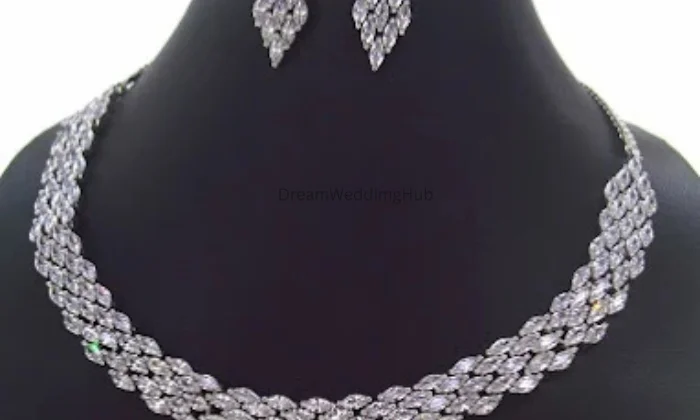 Maha Laxmi Jewellers